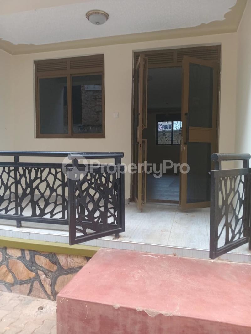 2 bedroom Apartment Block Apartment for rent Sonde road Wakiso Central - 6