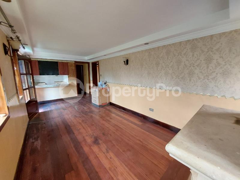 2 bedroom Bungalow Houses for rent Runda Nairobi