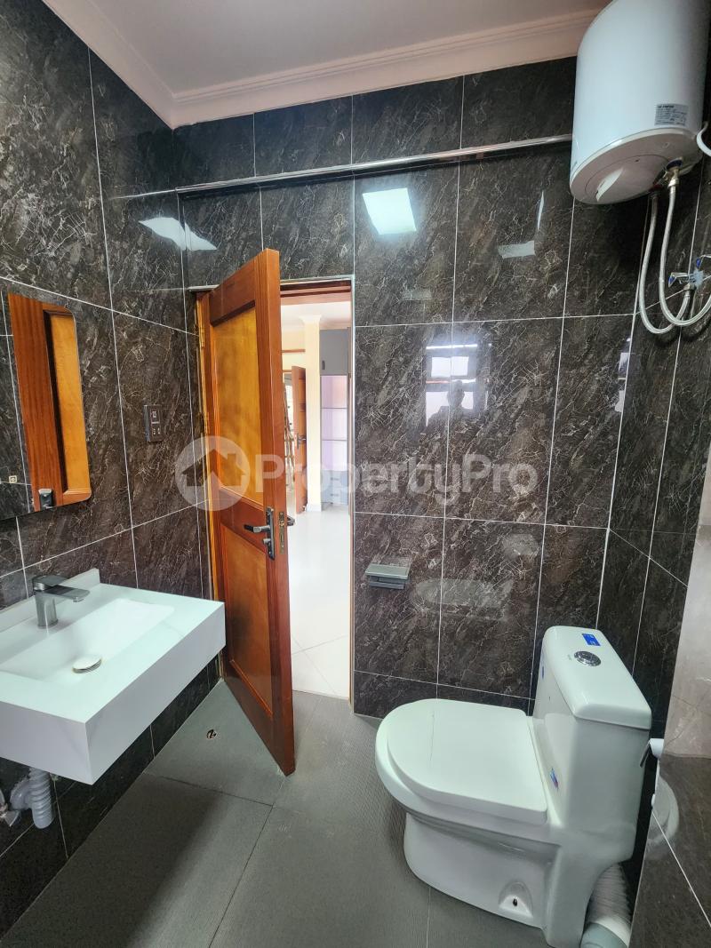 2 bedroom Apartment Block Apartment for sale Kiwatule Nakawa Kampala Central - 11