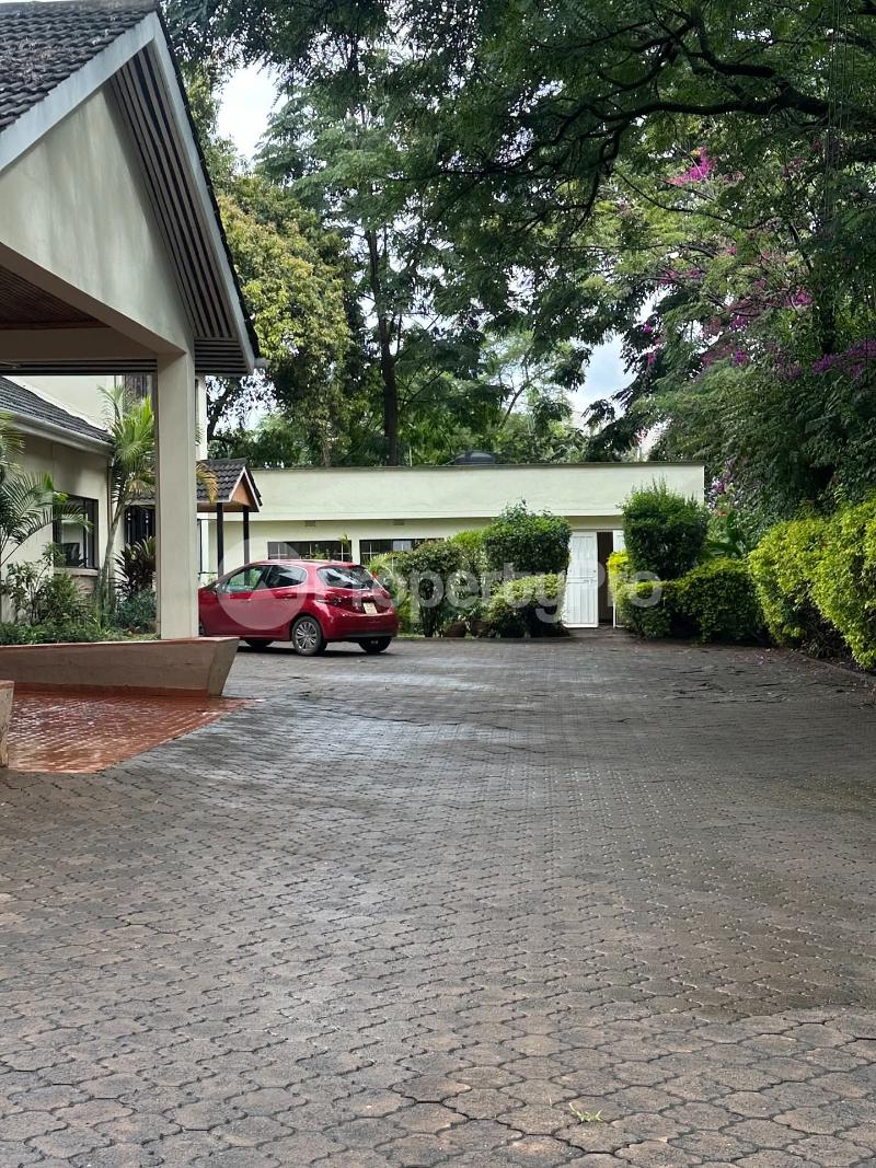 2 bedroom Office Space Commercial Properties for rent Ngong road  Kilimani Nairobi