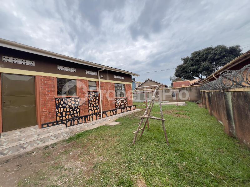 4 bedroom Bungalow Apartment for rent Seeta Mukono Mukono Central - 4