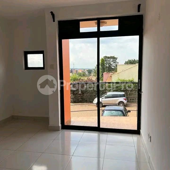 2 bedroom Apartment for sale Kyanja road  Kampala Central Kampala Central - 5