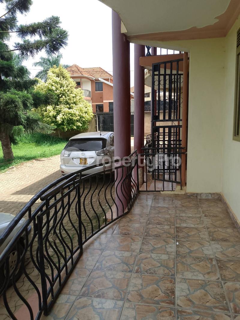 2 bedroom Apartment Block Apartment for rent Bweyogerere road Wakiso Central - 6
