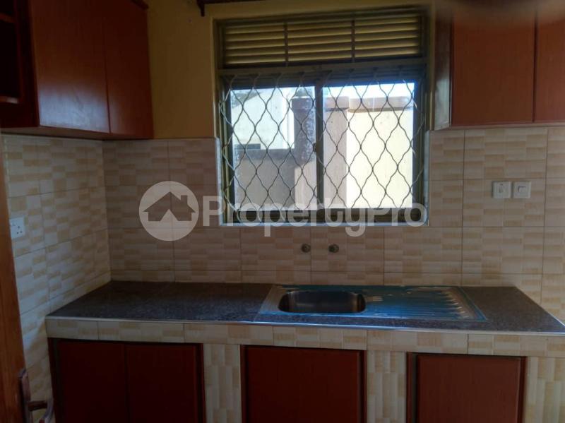 2 bedroom Apartment Block Apartment for rent gayaza road Gayaza Wakiso Central - 8