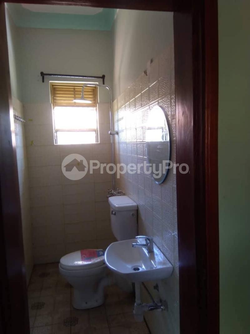 2 bedroom Apartment Block Apartment for rent gayaza road Gayaza Wakiso Central - 5