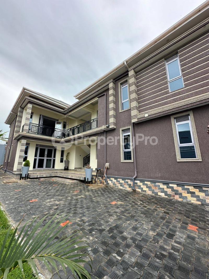 2 bedroom Apartment Block Apartment for rent Kasangati road Wakiso Central - 8