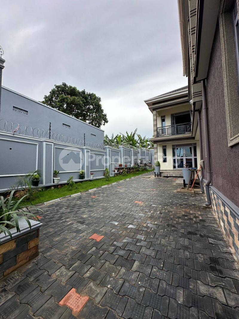 2 bedroom Apartment Block Apartment for rent Kasangati road Wakiso Central - 0