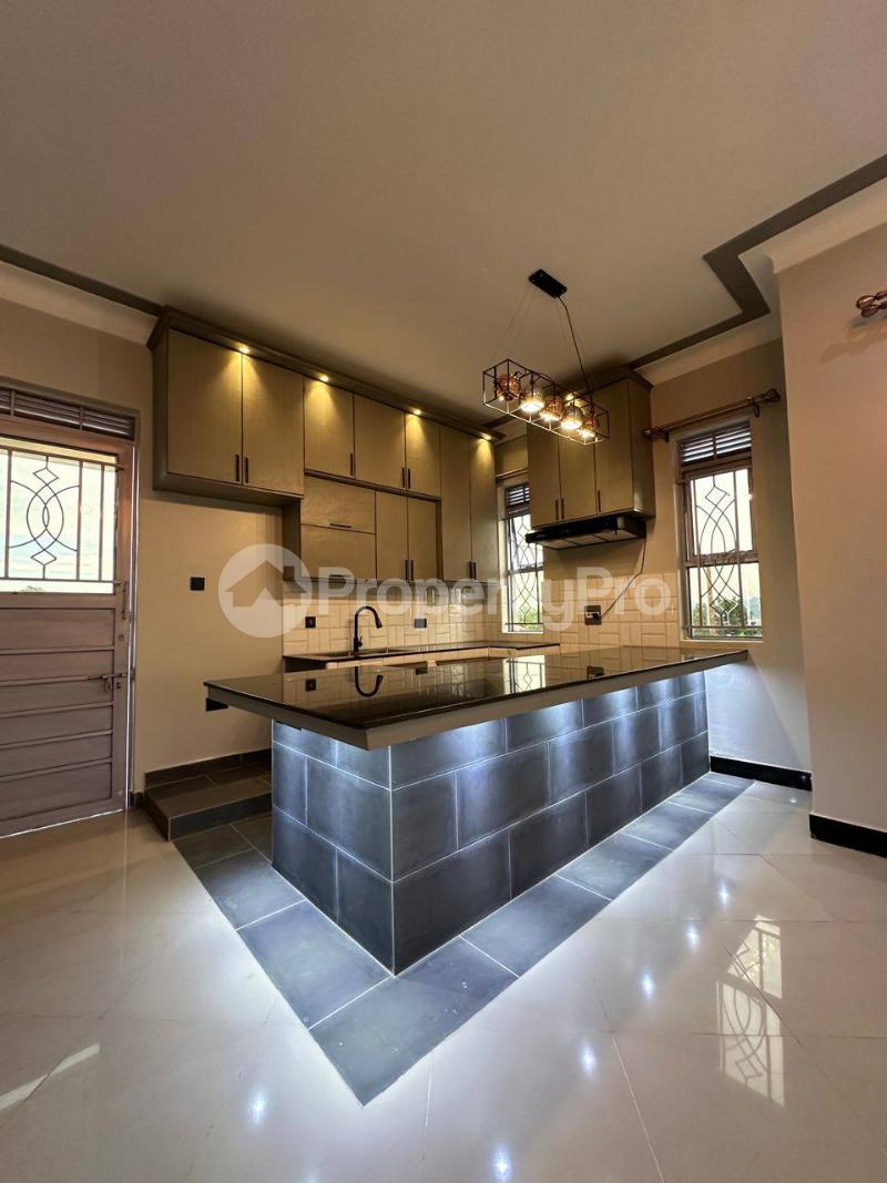 2 bedroom Apartment Block Apartment for rent Kasangati road Wakiso Central - 4