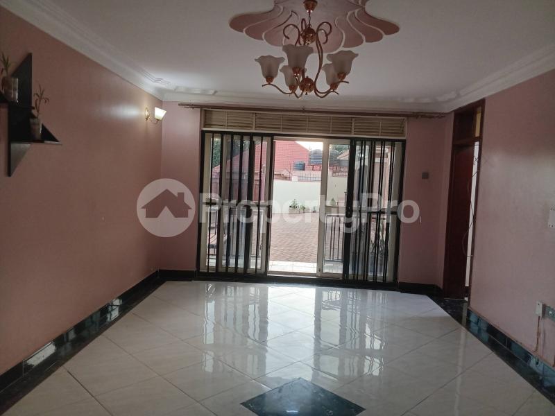 2 bedroom Apartment Block Apartment for rent Mbalwa road Wakiso Central - 3