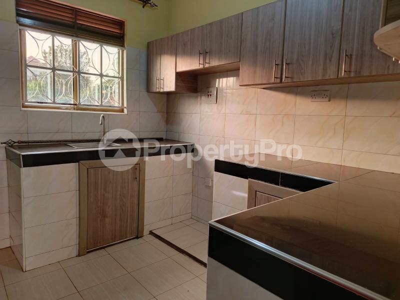 2 bedroom Apartment Block Apartment for rent Mbalwa road Wakiso Central - 10