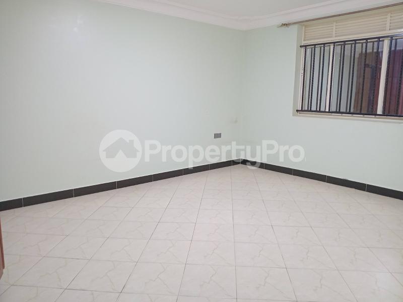 2 bedroom Apartment Block Apartment for rent Mbalwa road Wakiso Central - 5