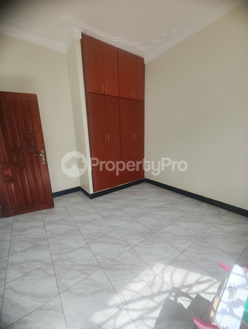2 bedroom Bungalow Apartment for rent gayaza road Gayaza Wakiso Central - 3
