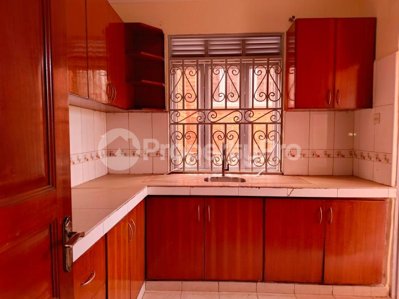 2 bedroom Apartment Block Apartment for rent Mbalwa road Wakiso Central - 4