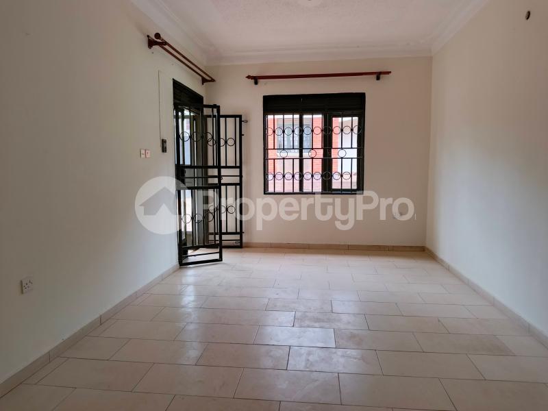 2 bedroom Bungalow Apartment for rent namugongo road Wakiso Central - 9