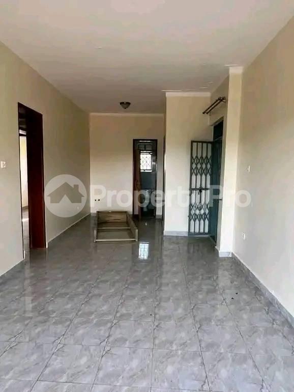 2 bedroom Apartment Block Apartment for rent Buziga road Kampala Central - 5