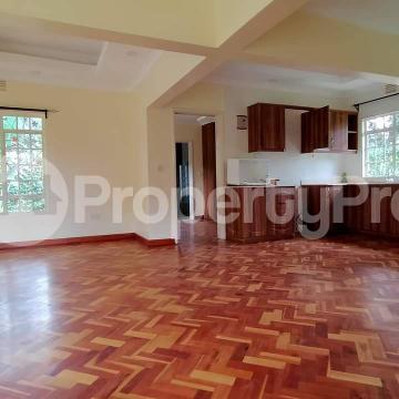 2 bedroom Bungalow Houses for rent Kizingo Mombasa - 0