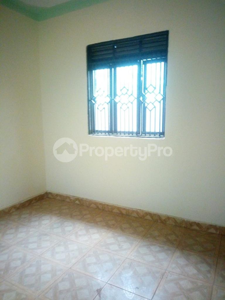2 bedroom Bungalow Apartment for rent Bweyogerere road Kampala Central Kampala Central - 4