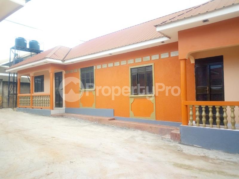 2 bedroom Bungalow Apartment for rent Bweyogerere road Kampala Central Kampala Central - 9