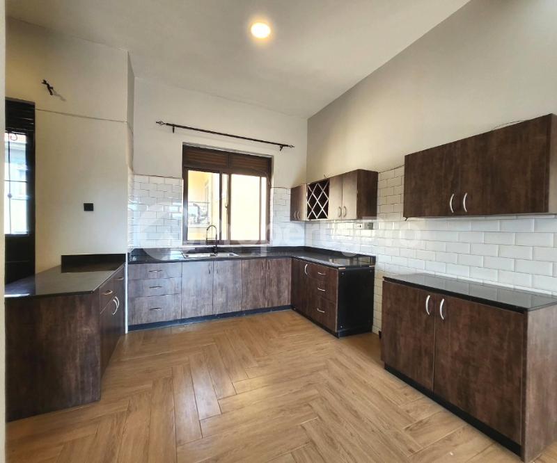 2 bedroom Apartment Block Apartment for rent Bukoto road Bukoto Kampala Central - 2