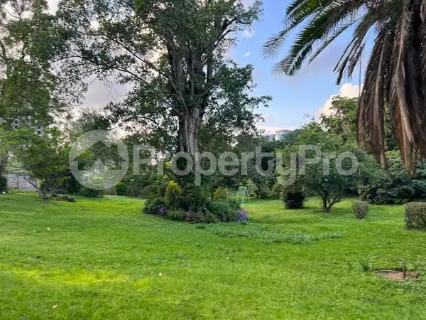 Land for sale Riverside Nairobi