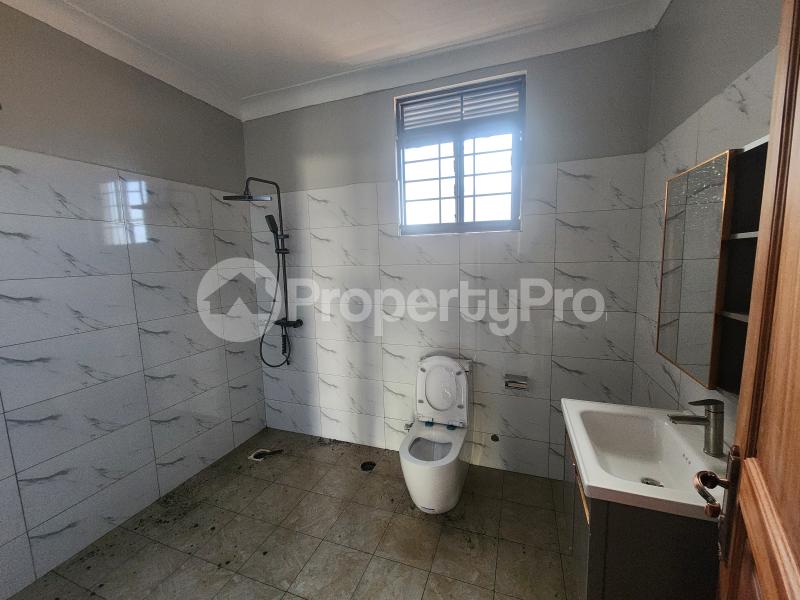 2 bedroom Apartment for rent Kiwatule Najjera road  Kisaasi Kampala Central - 3