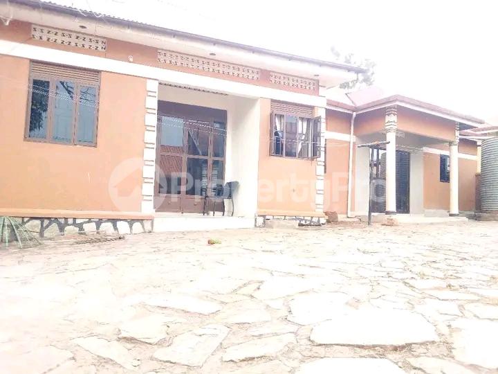 2 bedroom Bungalow Apartment for sale Namugongo  Kampala Central Kampala Central - 7