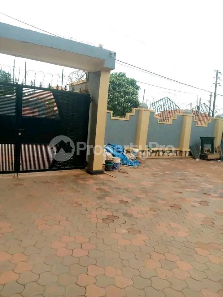 2 bedroom Apartment for rent Mbalwa road  Kampala Central Kampala Central - 2