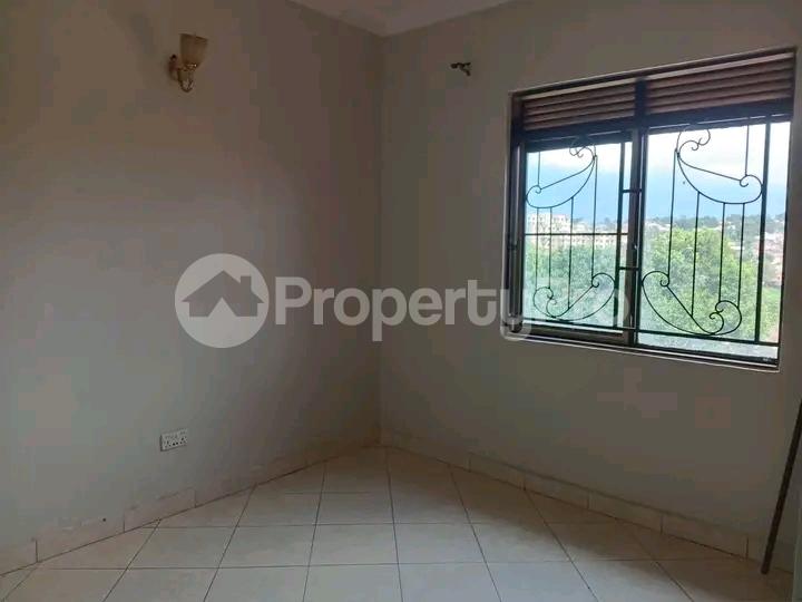 2 bedroom Apartment for rent Kisaasi road  Kampala Central Kampala Central - 3