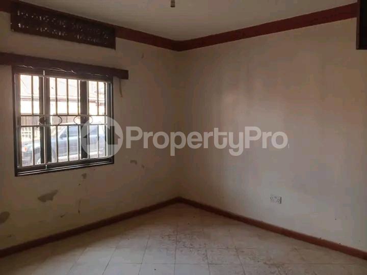 2 bedroom Bungalow Apartment for rent Bweyogerere road  Kampala Central - 0