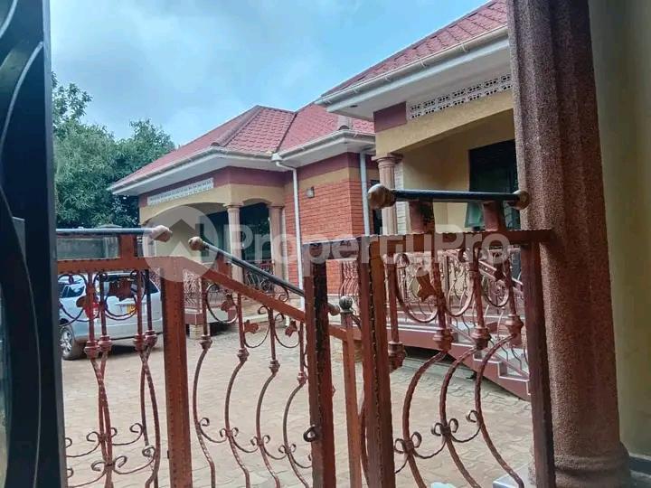 2 bedroom Bungalow Apartment for rent Najjera Road  Kampala Central Kampala Central - 1