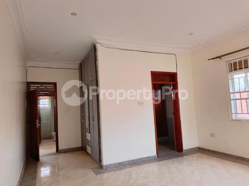 2 bedroom Apartment Block Apartment for rent naalya Wakiso Central - 5