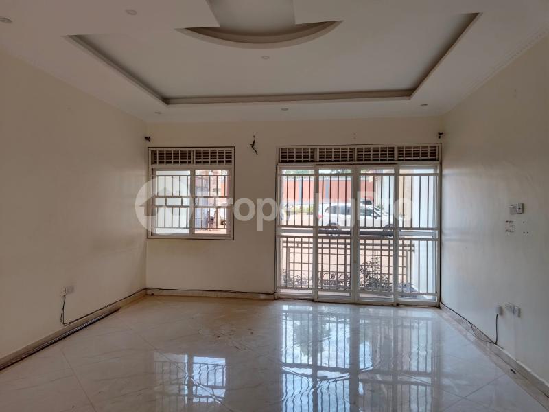 2 bedroom Apartment Block Apartment for rent naalya Wakiso Central - 1