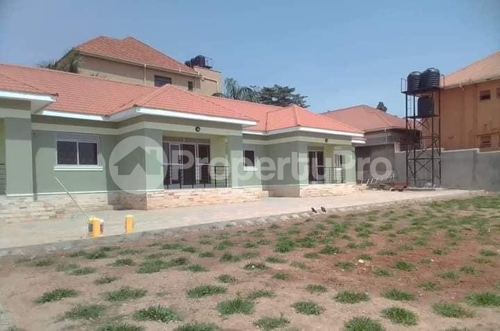 2 bedroom Apartment Block Apartment for rent namugongo Wakiso Central - 1