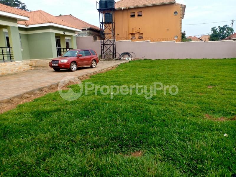 2 bedroom Apartment Block Apartment for rent namugongo Wakiso Central - 8