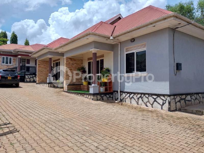 2 bedroom Apartment Block Apartment for rent namugongo Nabweru Wakiso Central - 4