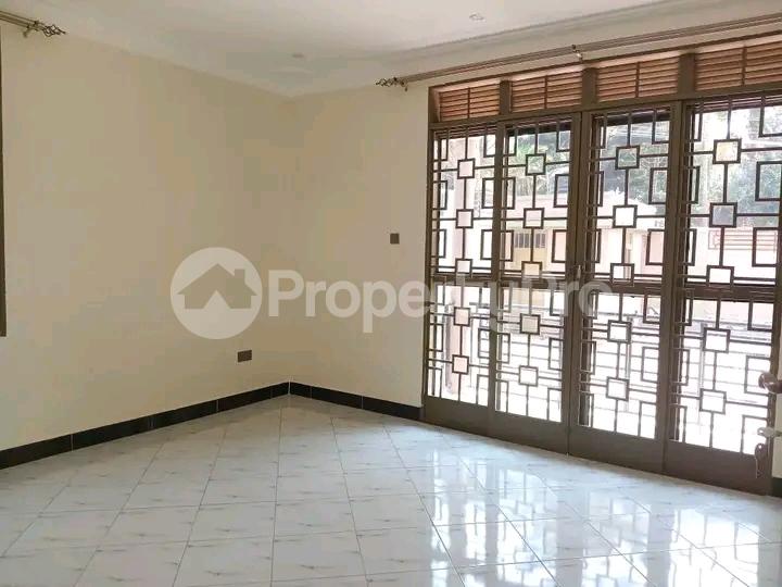 1 bedroom mini flat  Apartment for rent Najjera road  Kampala Central Kampala Central - 6