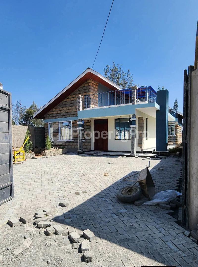 3 bedroom Bungalow Houses for sale 3 Bedroom All-Ensuite Bungalow + DSQ + Rooftop Pergola For Sale in Rimpa, Ongata Rongai — KSh 11.8M Ongata Rongai Kajiado