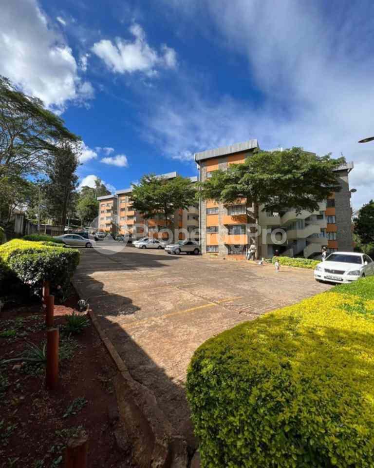 3 bedroom Flat&Apartment for rent Kileleshwa Nairobi - 0