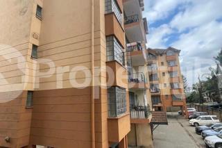 3 bedroom Flat&Apartment for rent Ngong Rd Nairobi