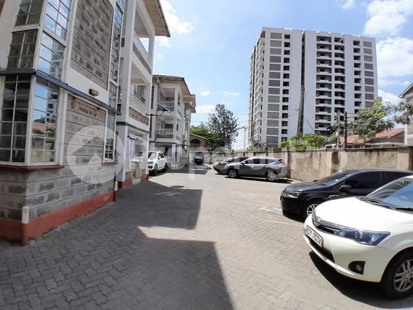 3 bedroom Flat&Apartment for rent South C Nairobi