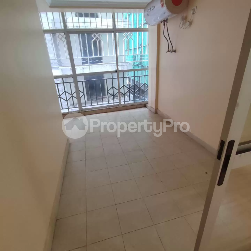 3 bedroom Flat&Apartment for rent Lavington Nairobi - 12