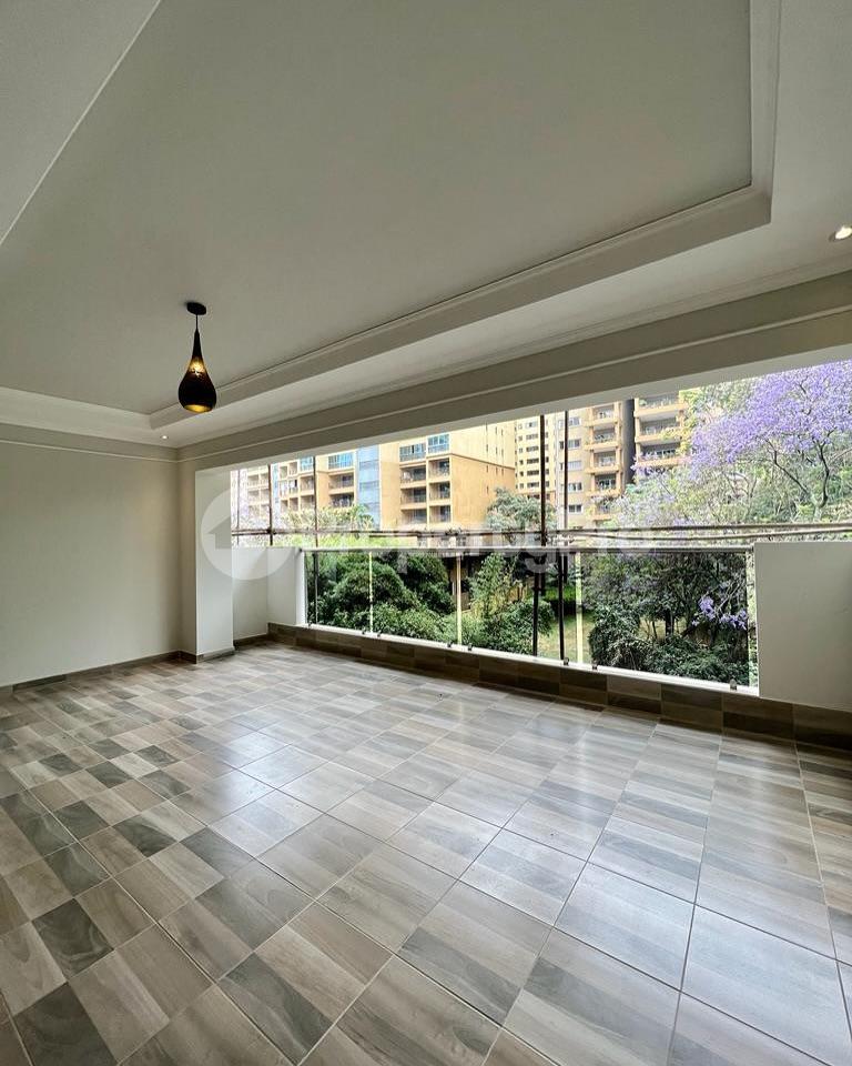 3 bedroom Flat&Apartment for rent Riverside Nairobi