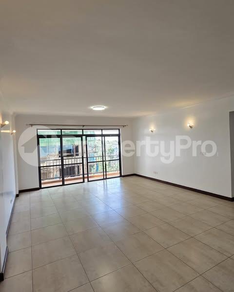 3 bedroom Flat&Apartment for sale Parklands Nairobi