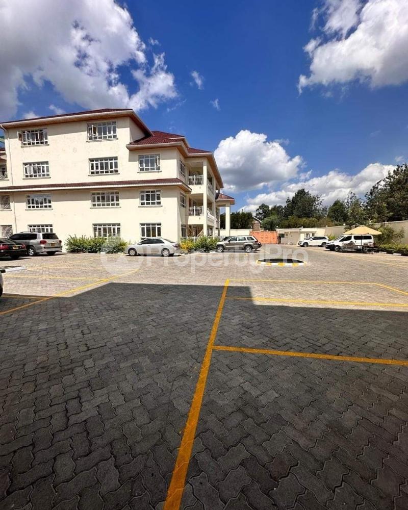3 bedroom Flat&Apartment for rent Karen Nairobi