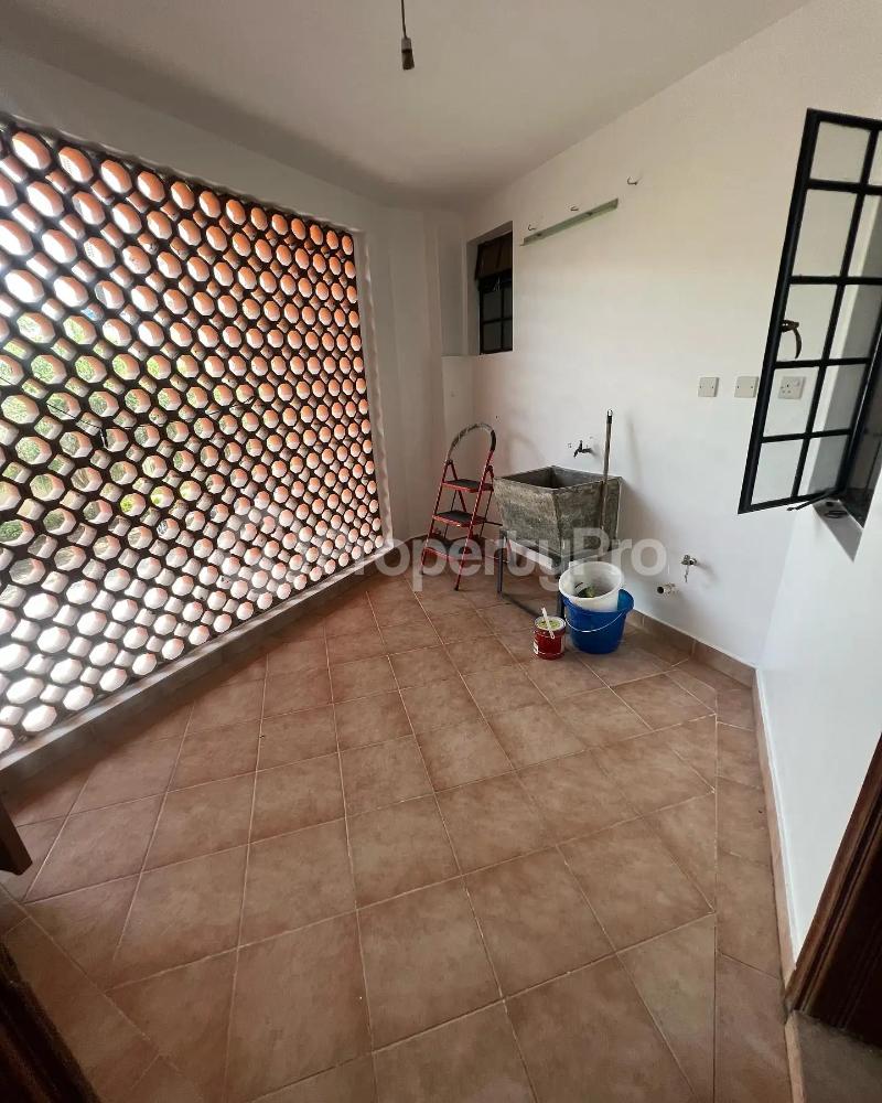 3 bedroom Flat&Apartment for sale Lavington Nairobi