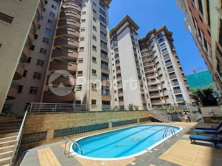 3 bedroom Flat&Apartment for sale Lavington Nairobi