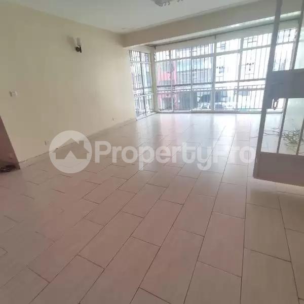 3 bedroom Flat&Apartment for rent Lavington Nairobi