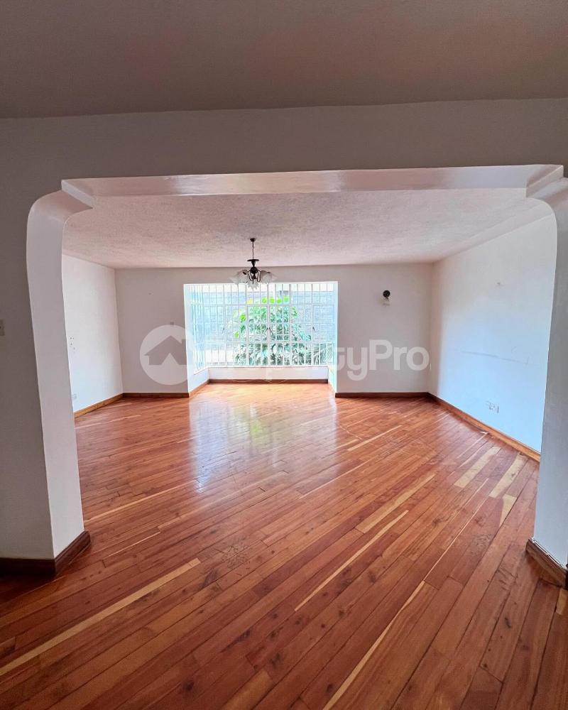 3 bedroom Flat&Apartment for rent Riara Road Kilimani Nairobi