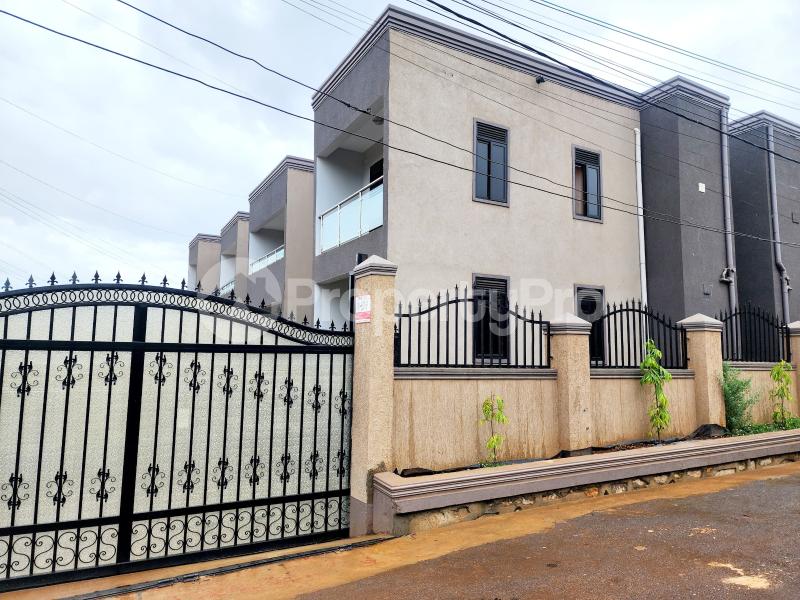 3 bedroom Apartment Block Apartment for rent Buwatte  Kira Wakiso Central - 9