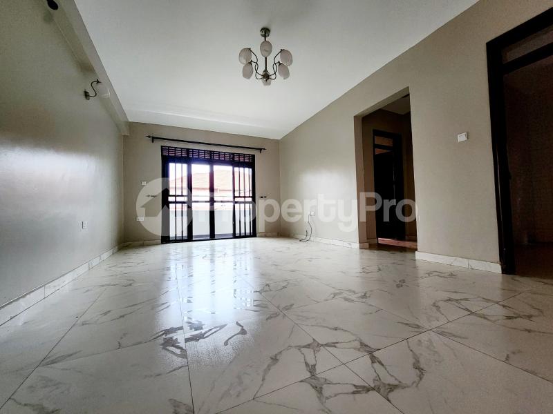 3 bedroom Apartment Block Apartment for rent Buwatte  Kira Wakiso Central - 9